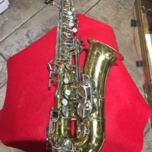 SELMER BUNDY II ALTO SAXAPHONE