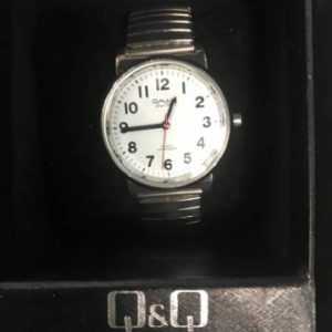 QUARTZ Watch BLACK HILLS GOLD