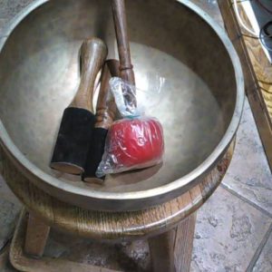 HIMALAYAN SINGING BOWL