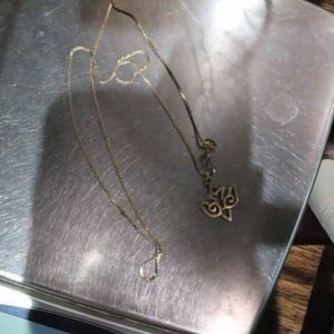 CHAIN W/PENDANT 14K Gold YELLOW GOLD SIZE:18″ 2.4 DWT