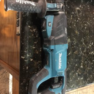 MAKITA HR2461 HAMMER Drill