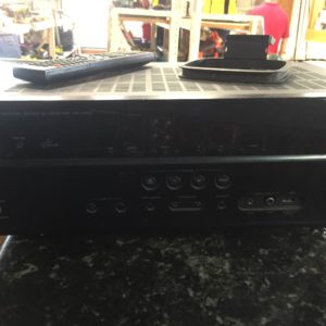 YAMAHA RXV573 Receiver