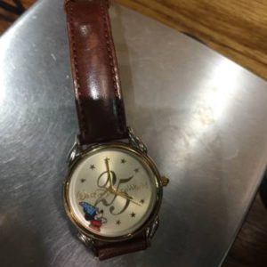 DISNEY 25TH WALT DISNEY WORLD Watch 23.1 DWT